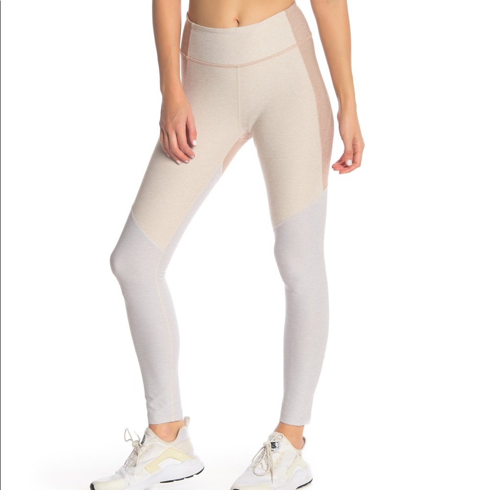 Outdoor Voices leggings